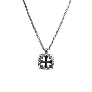 Eelis Aleksi / Lumoava - Warrior (pendant, medium)