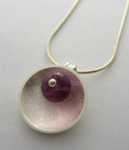 Anna Heino - Nonparelli (pendant)