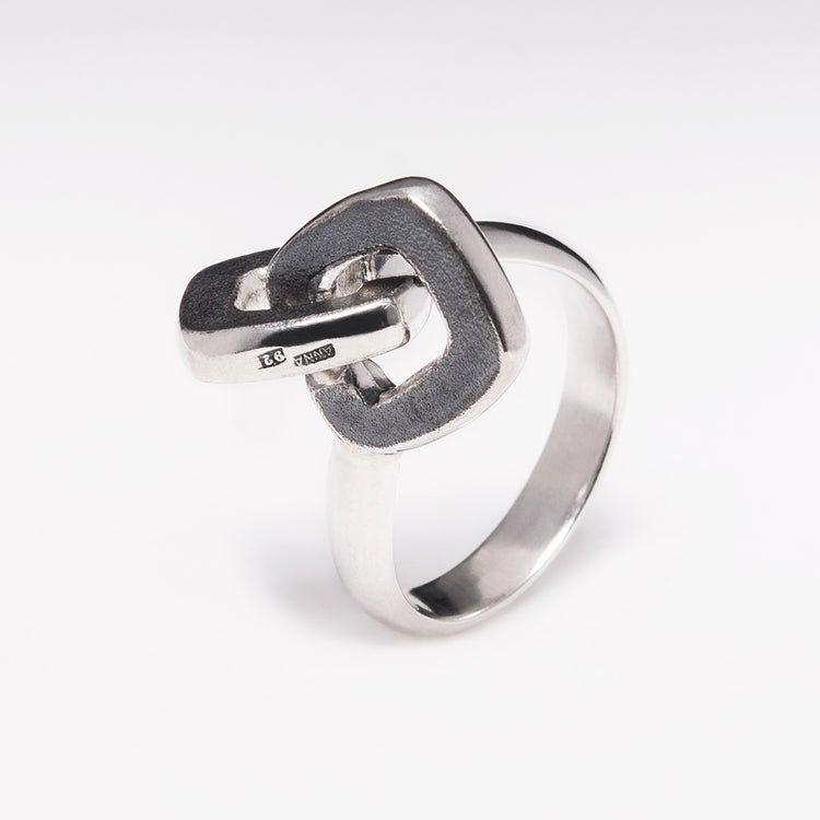 Anna Heino - Roughbubble (ring)